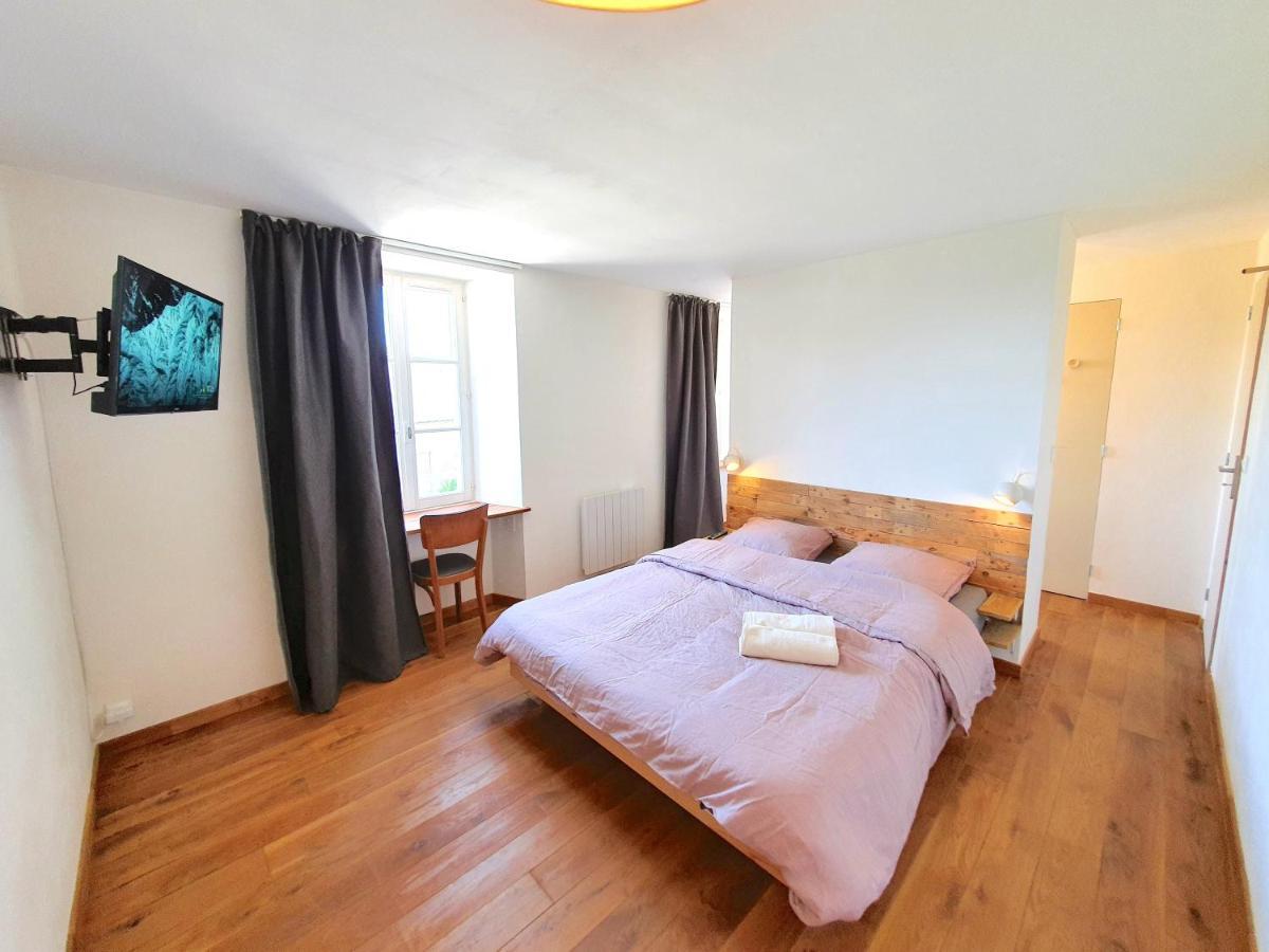 Отель La Maison Folia Contrieres Экстерьер фото