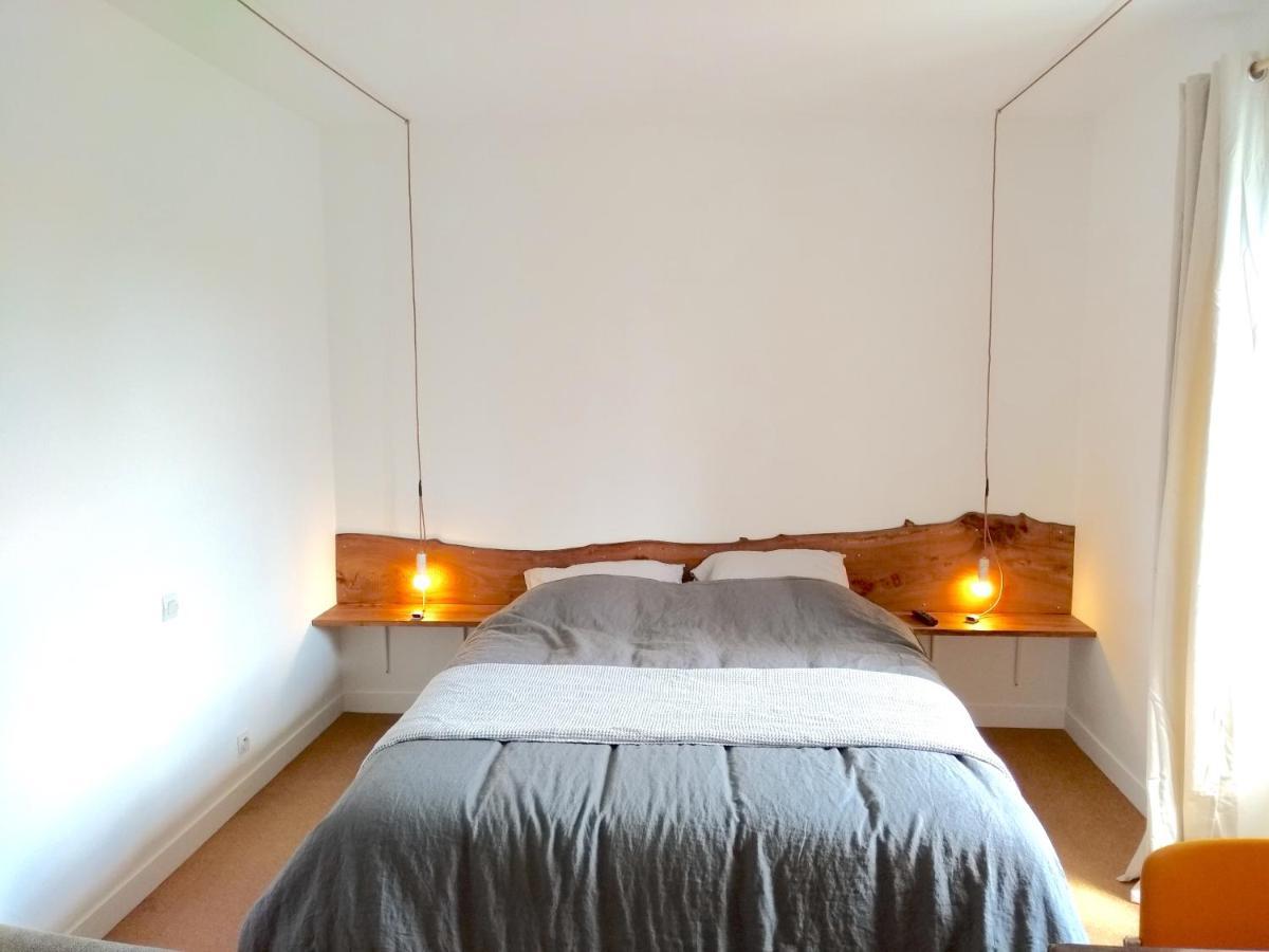 Отель La Maison Folia Contrieres Экстерьер фото