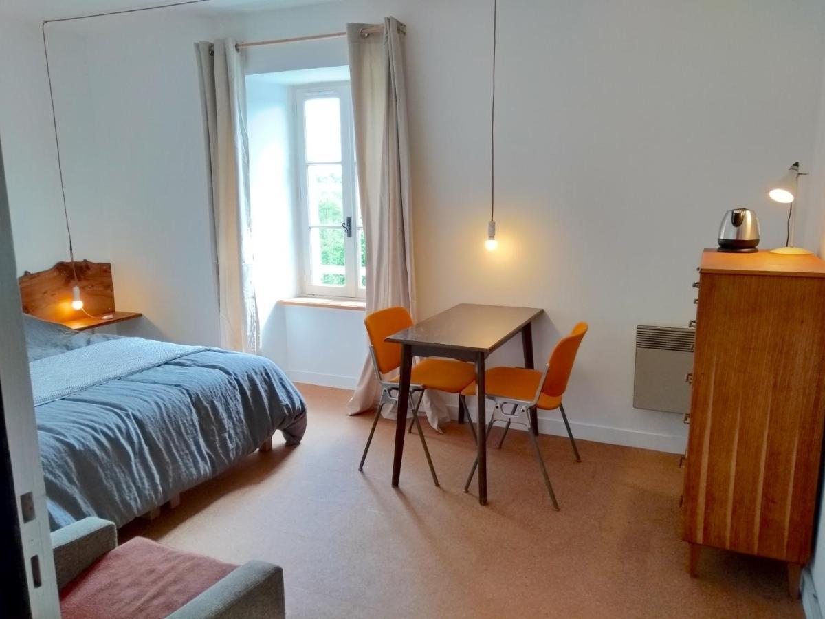 Отель La Maison Folia Contrieres Экстерьер фото