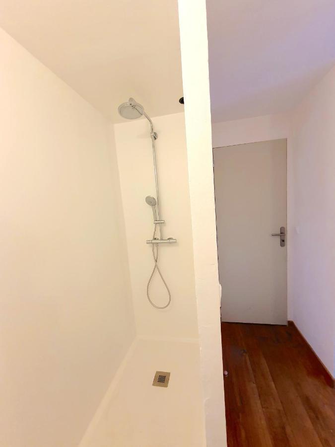 Отель La Maison Folia Contrieres Экстерьер фото