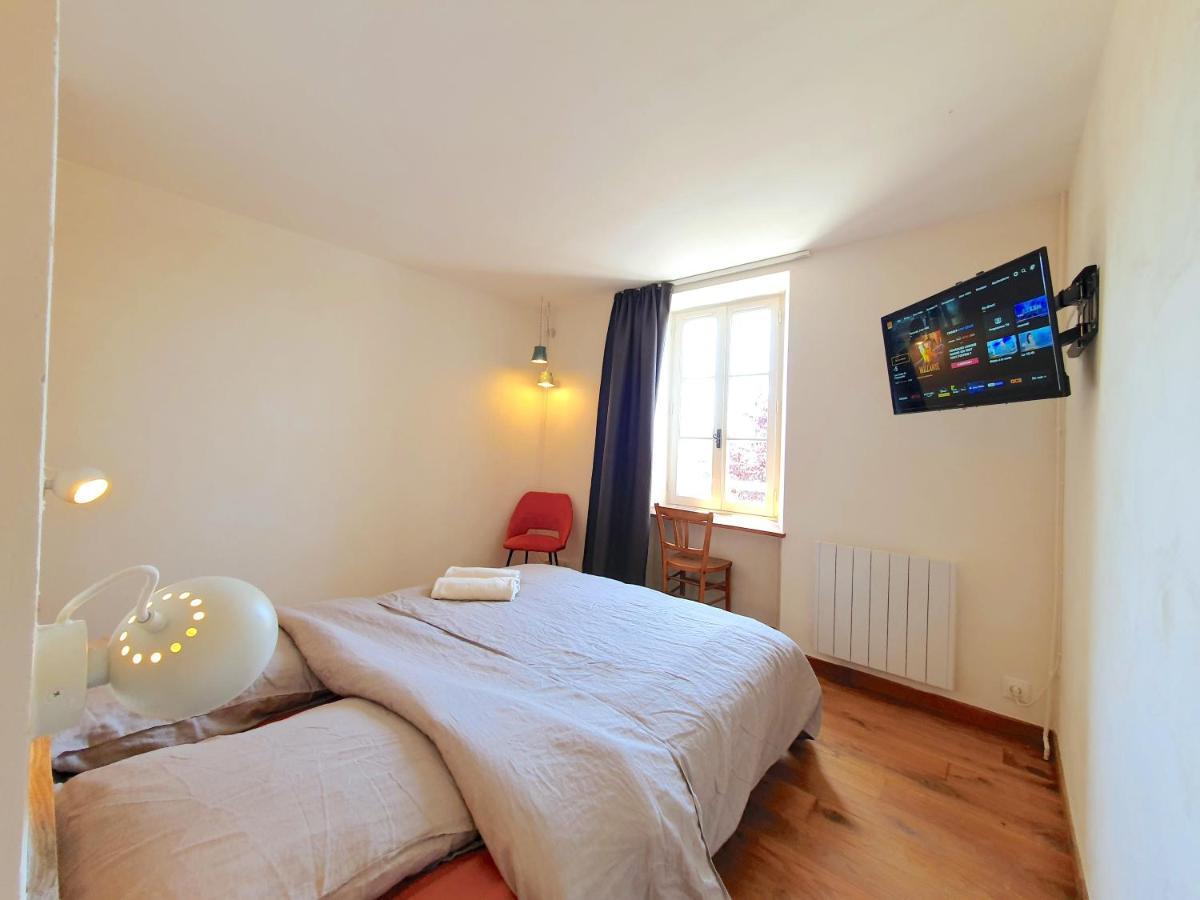 Отель La Maison Folia Contrieres Экстерьер фото